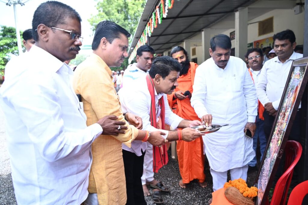 2a0aeed5-7cf4-4d3a-963c-6642256d3600