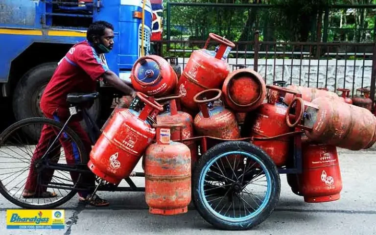 4_Gas-Booking_Everything-You-Need-to-Know-About-New-Bharat-Gas-Connection-800x500-1